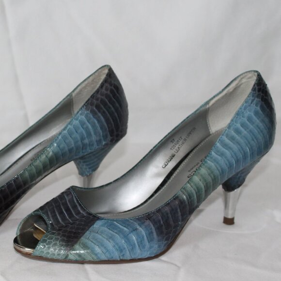 Town Shoes, size 37 Multi blue crocodile - Picture 2 of 5